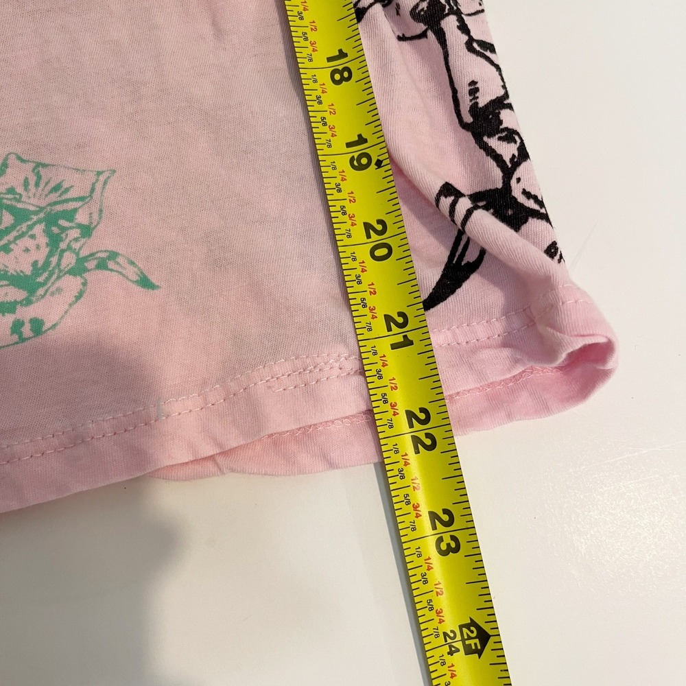 Vintag Y2K McBling Graphic Tee Pink Cross Rose Tattoo USA Made SMALL In Style - Picture 6 of 6